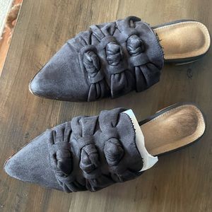 Mi iM - Jenelle | Triple Knot Pointed Mules